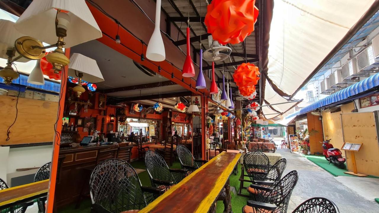 Vech Guesthouse Patong Kültér fotó