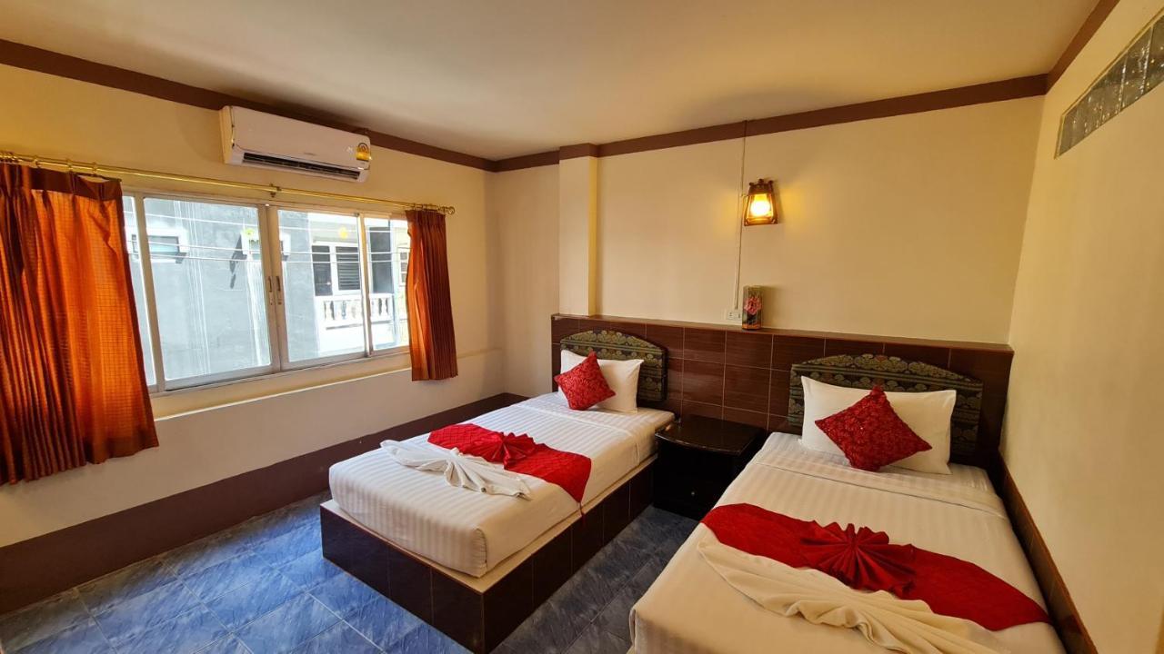 Vech Guesthouse Patong Kültér fotó