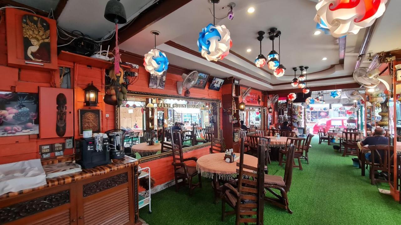 Vech Guesthouse Patong Kültér fotó